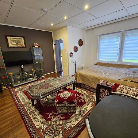 Orientalische Wohnung Меккенхайм Экстерьер фото